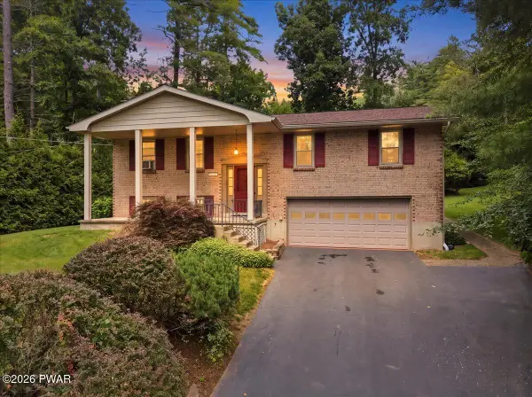 118 Pine Acres Lane, Milford, PA 18337