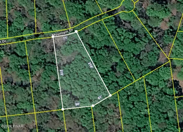 27 Mountain Drive, Newfoundland, PA 18445