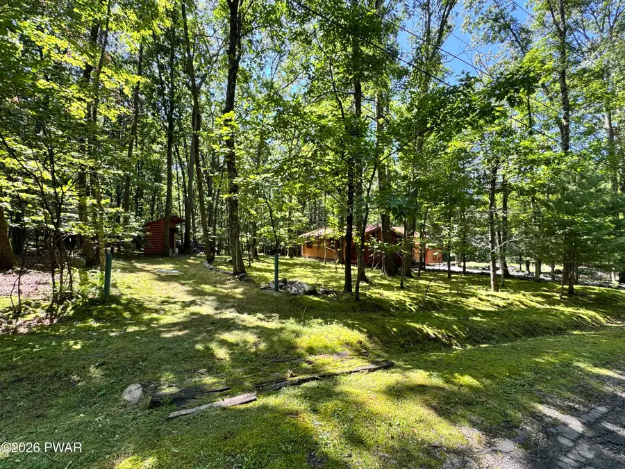 131 Deer Park Lane, Hawley, PA 18428 - #3