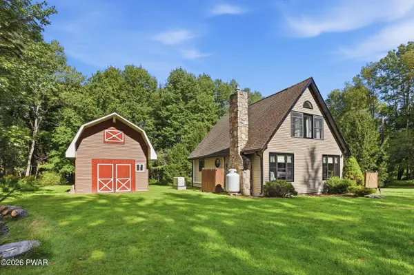 106 Smithview Drive, Greentown, PA 18426