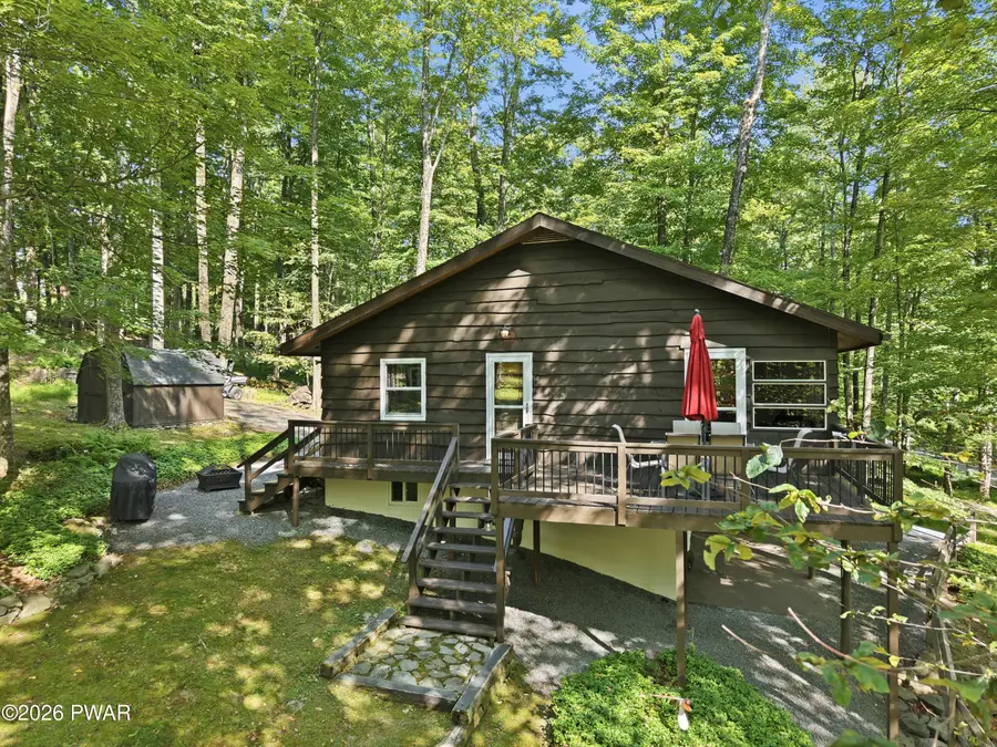 112 N Maple Lane, Greentown, PA 18426 - #3