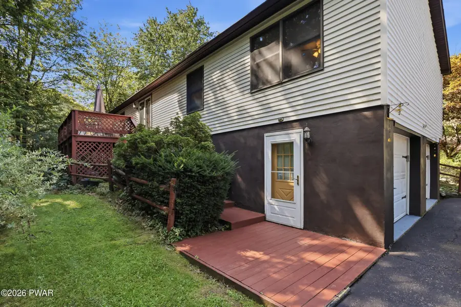 3 Devonshire Lane, Mount Pocono, PA 18344 - #3