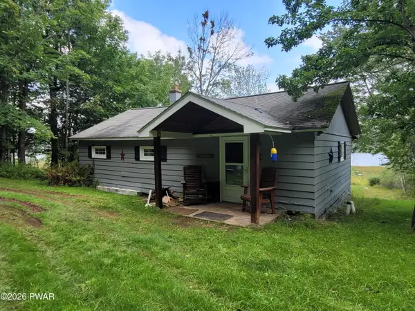 76 Millers Farm Lane, Honesdale, PA 18431