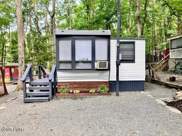 111 Viking Drive, Milford, PA 18337