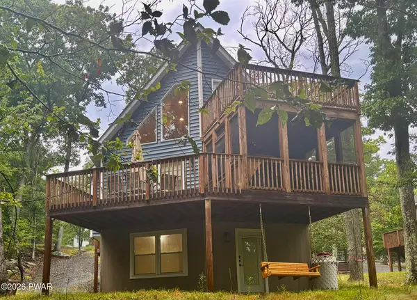 1015 Ski Bluff Terrace, Lake Ariel, PA 18436