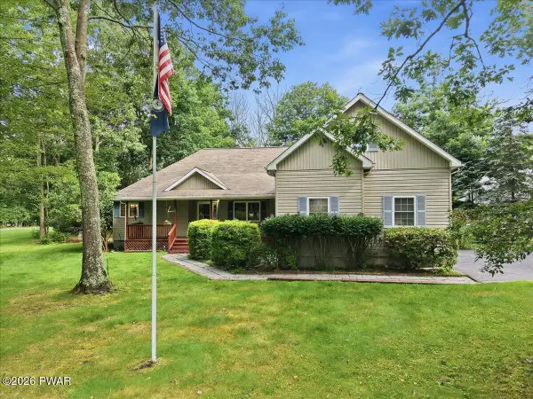 518 Gandolf Road, Tamiment, PA 18371