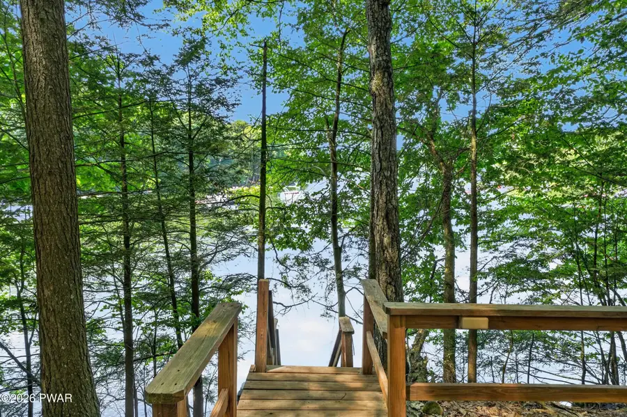 104 Waterfront Drive, Greentown, PA 18426 - #3