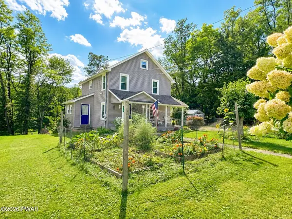 612 Old Willow Avenue, Honesdale, PA 18431