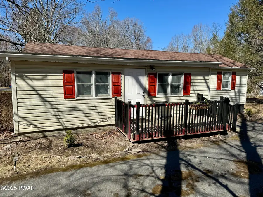102 Keitha Lane, East Stroudsburg, PA 18302 - #2