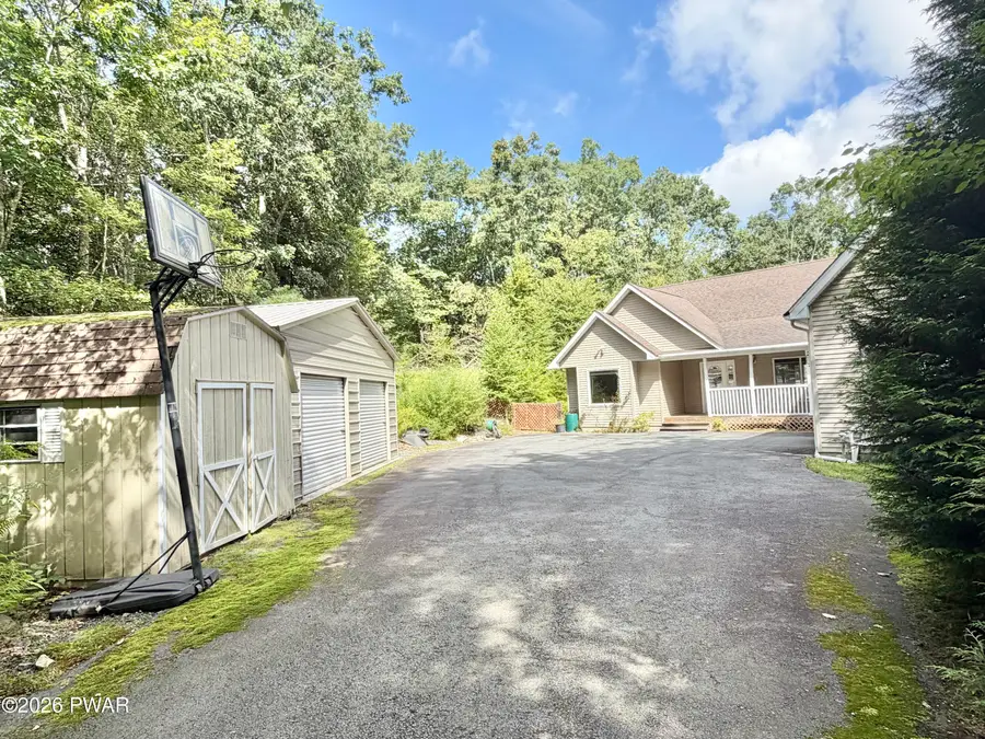 809 Maple Leaf Court, Lords Valley, PA 18428 - #2
