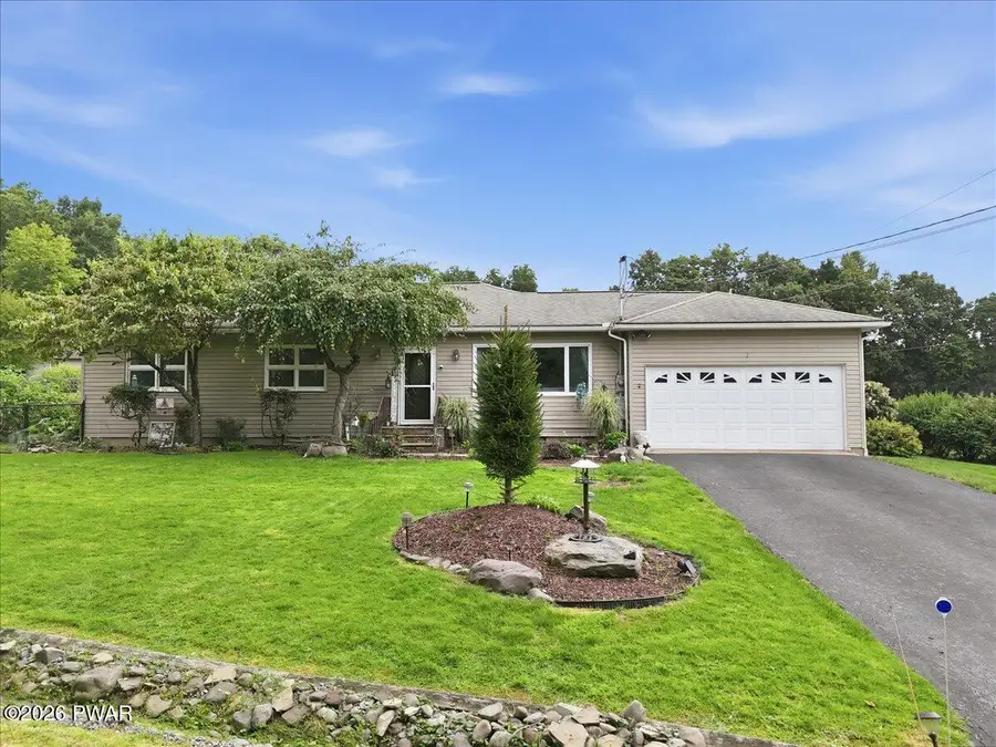 9 Overbrook Estate, Dallas, PA 18612 - #3