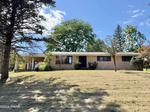 1594 Owego Turnpike, Honesdale, PA 18431