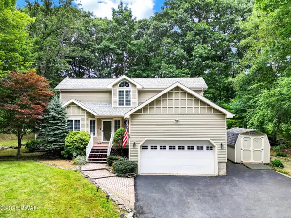 138 Eastwood Drive, Greentown, PA 18426