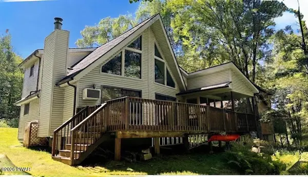 64 Glenwood Lane, Lake Ariel, PA 18436