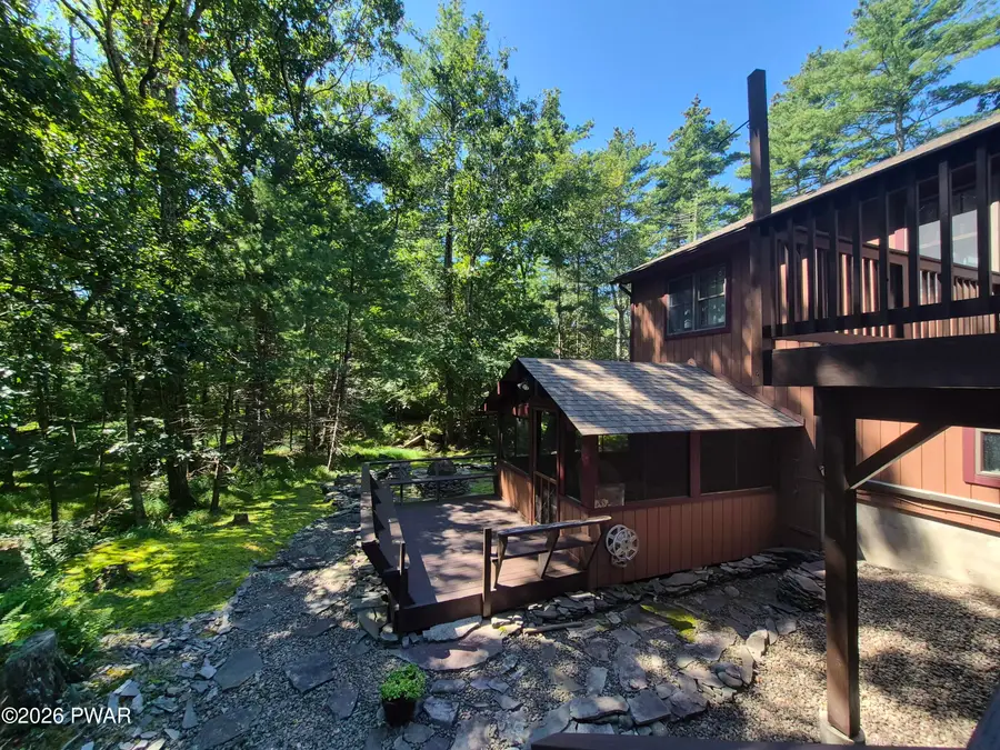 136 Pocono Circle Drive W, Dingmans Ferry, PA 18328 - #2