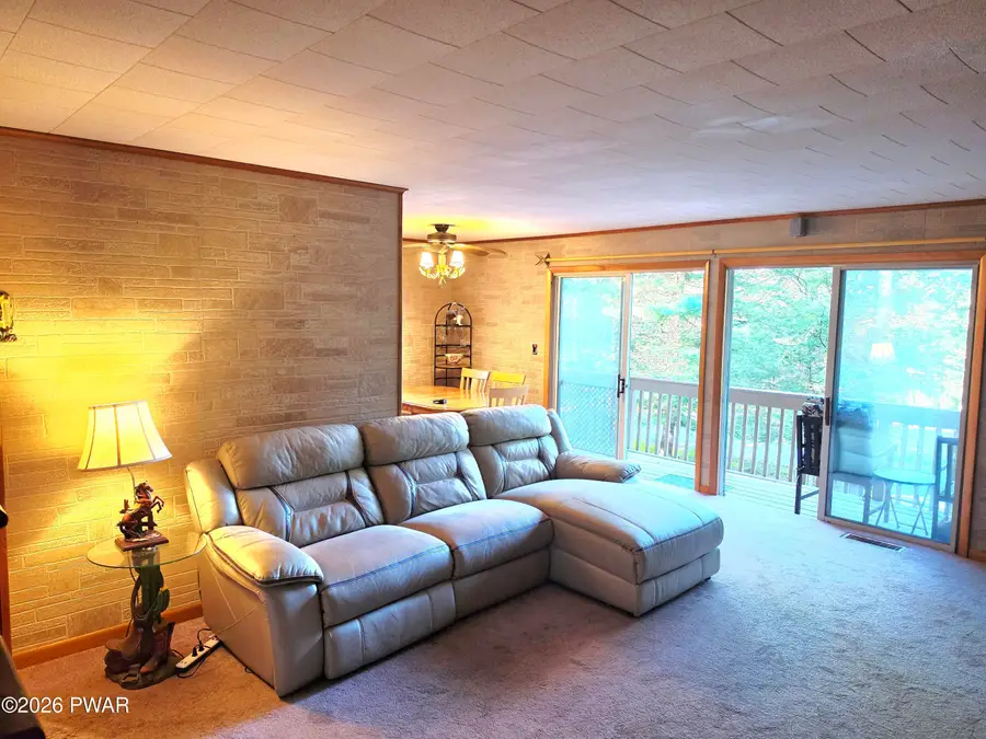 140 Timber Ridge Circle, Greentown, PA 18426 - #3