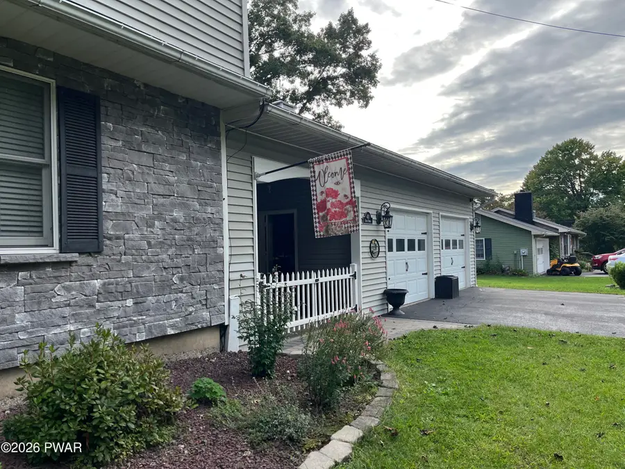 411 6th Street, Matamoras, PA 18336 - #3