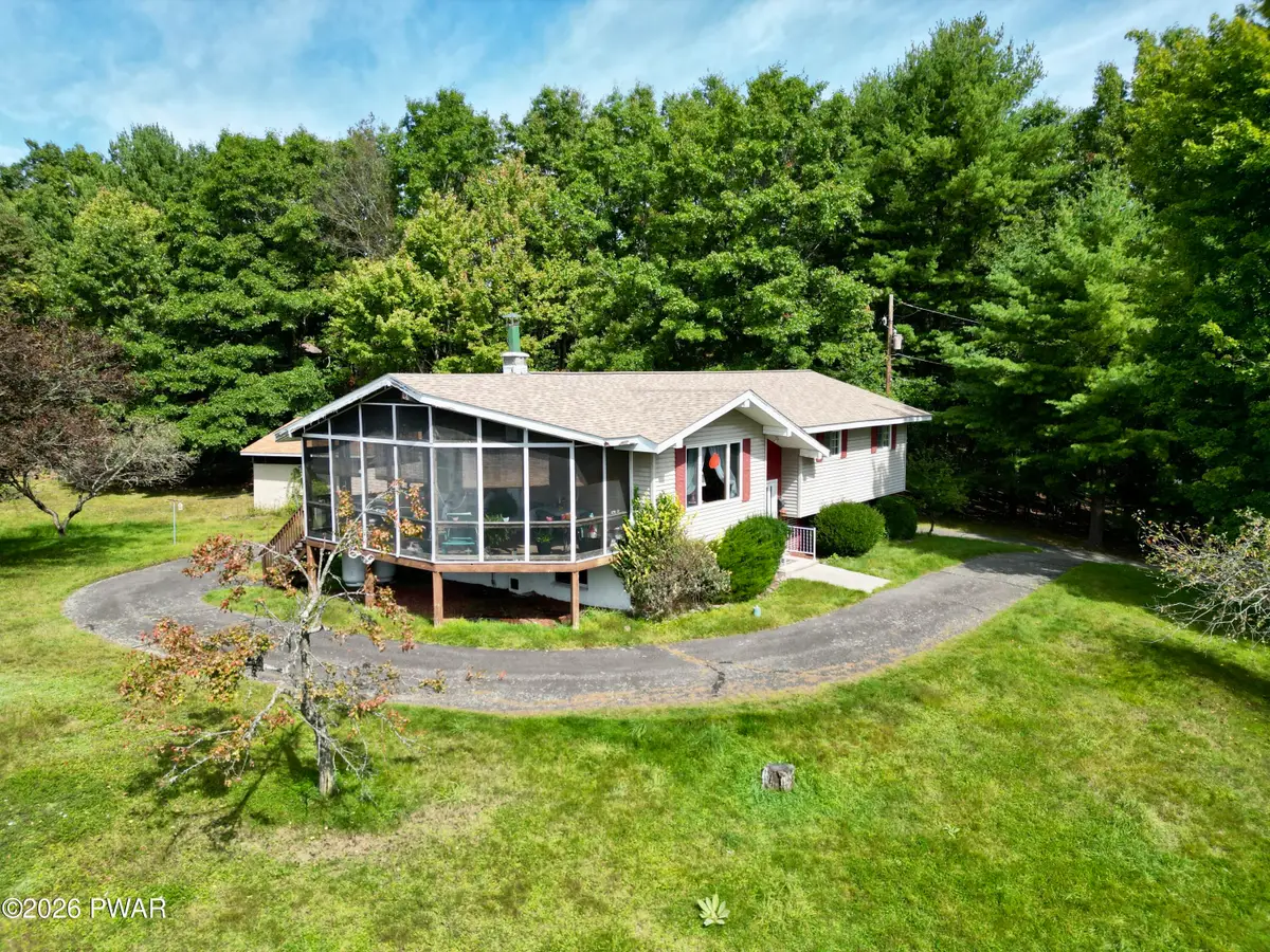 9 Pine Tree Lane, Hawley, PA 18428 - #1