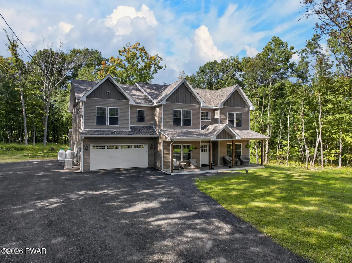 106 Hunters Lane, Dingmans Ferry, PA 18328 - #1
