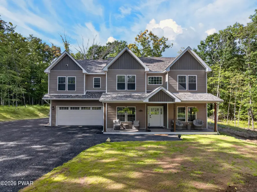 106 Hunters Lane, Dingmans Ferry, PA 18328 - #2