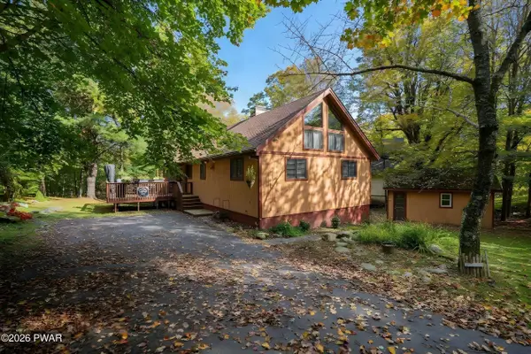 16 Highpoint Drive, Lake Ariel, PA 18436