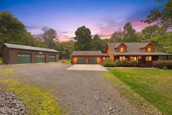 47 Fermoy Lane, Waymart, PA 18472