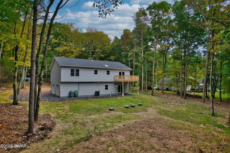 105 Spice Bush Lane, Milford, PA 18337 - #2