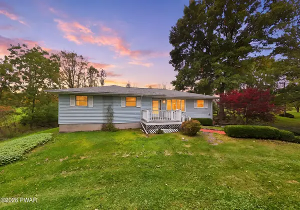 154 Schoolhouse Road, Honesdale, PA 18431