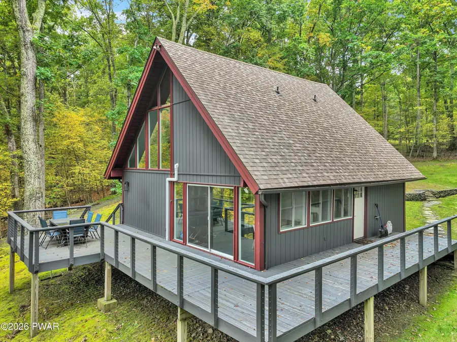 156 Lower Lakeview Drive, Hawley, PA 18428 - #2
