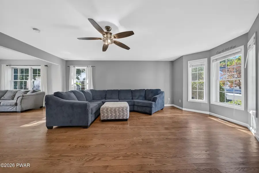 302 Avenue H, Matamoras, PA 18336 - #3