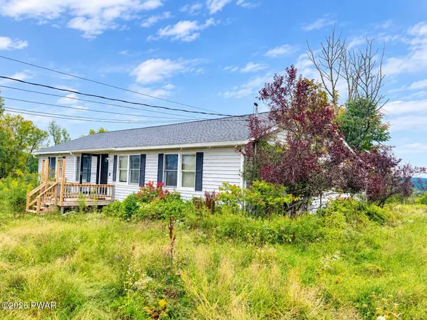 2316 Hancock Highway, Equinunk, PA 18417