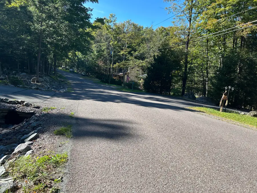 271 N Gate Road, Lake Ariel, PA 18436 - #3