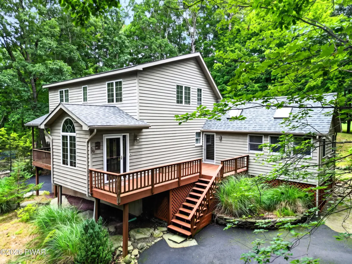 136 Eastwood Drive, Greentown, PA 18426 - #1