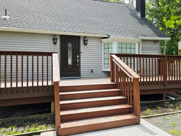 214 Lake Drive, Dingmans Ferry, PA 18328