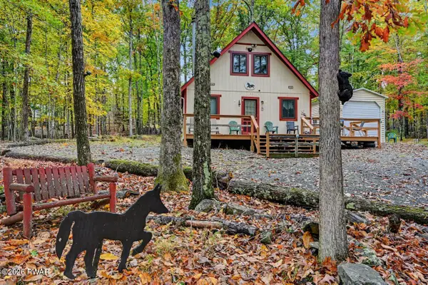 263 Upper Independence Drive, Lackawaxen, PA 18435