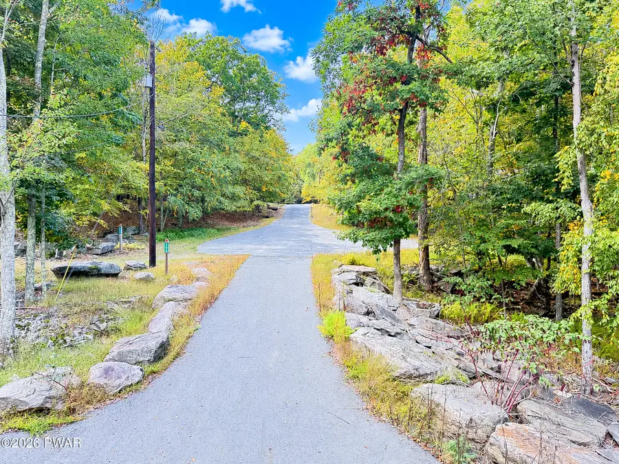 109 Pheasant Court, Lackawaxen, PA 18435 - #2