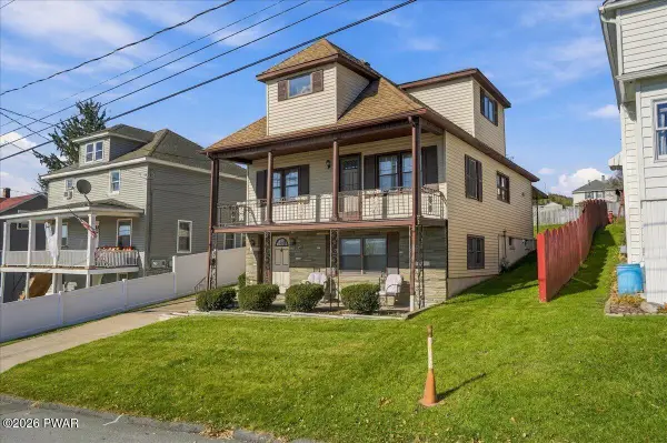 919 Throop Street, Dickson City, PA 18519