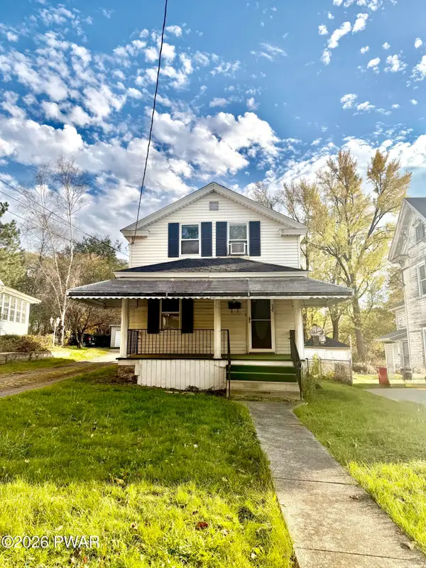 54 Canaan Street, Carbondale, PA 18407