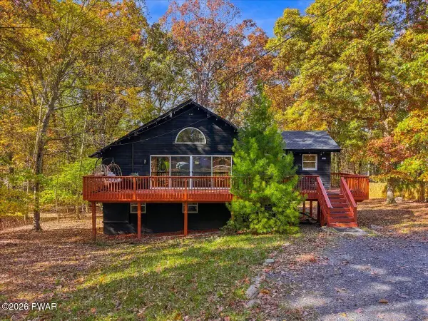 1274 Park Drive, East Stroudsburg, PA 18302