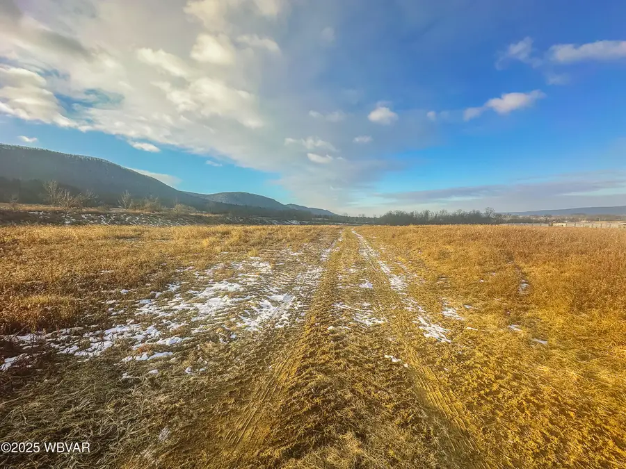 Heckmans Gap, Mill Hall, PA 17751 - Image #3