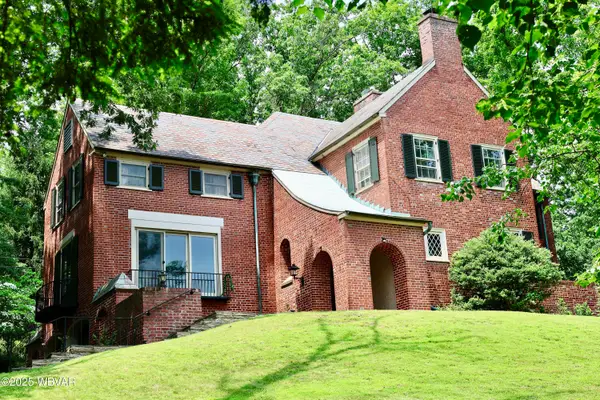 1601 James Road, Williamsport, PA 17701