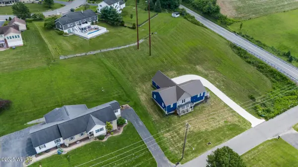 809 Borough Line Road, Mifflinburg, PA 17844