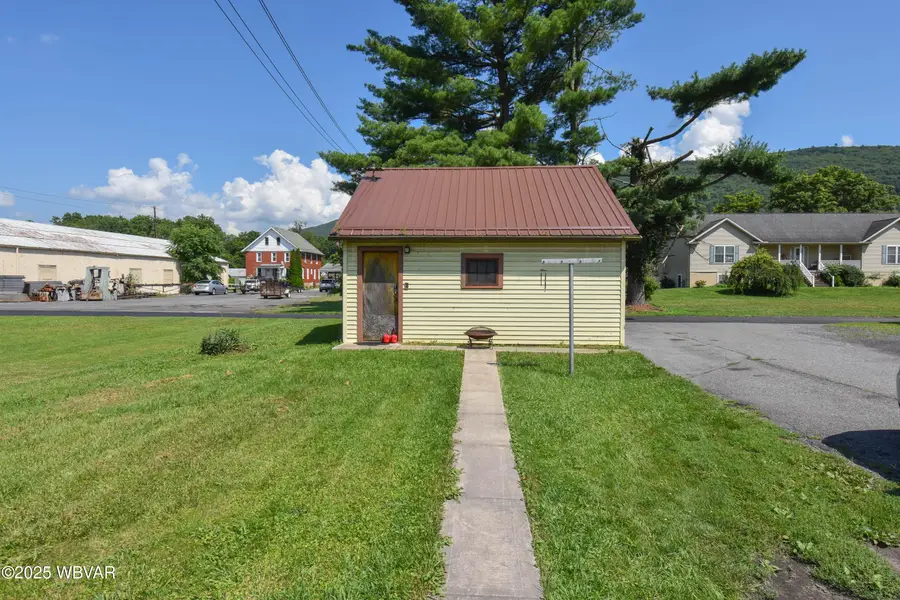 108 Pennsylvania Avenue, Mill Hall, PA 17751 - Image #3