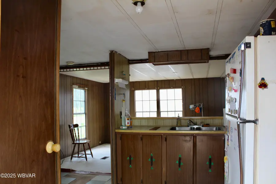 202 Maryland Avenue, Jersey Shore, PA 17740 - Image #2