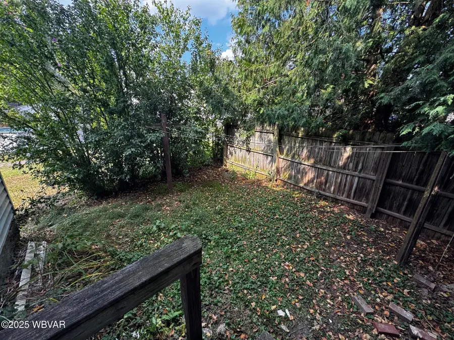 710 Mcminn Avenue, Williamsport, PA 17701 - Image #2