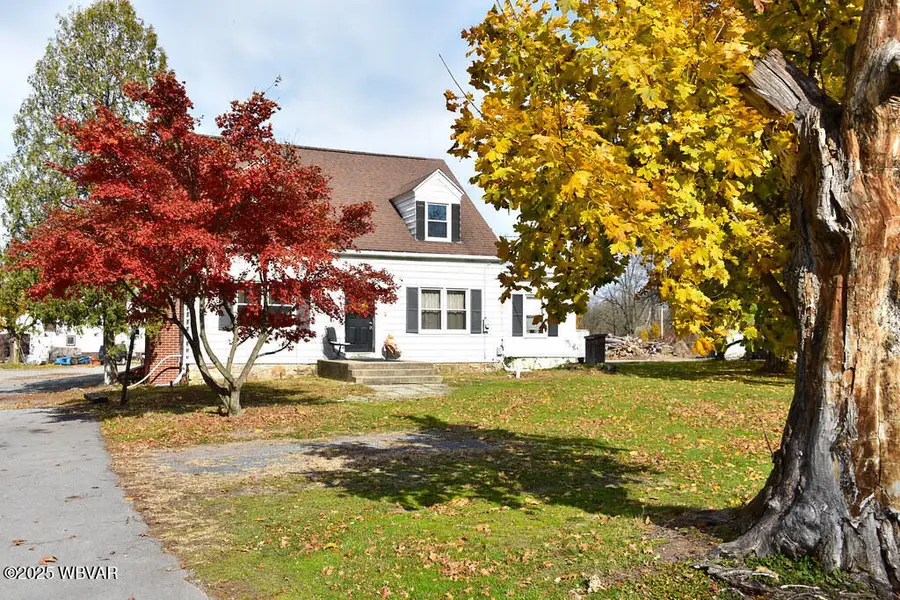 121 Country Club Lane, Mill Hall, PA 17751 - #2