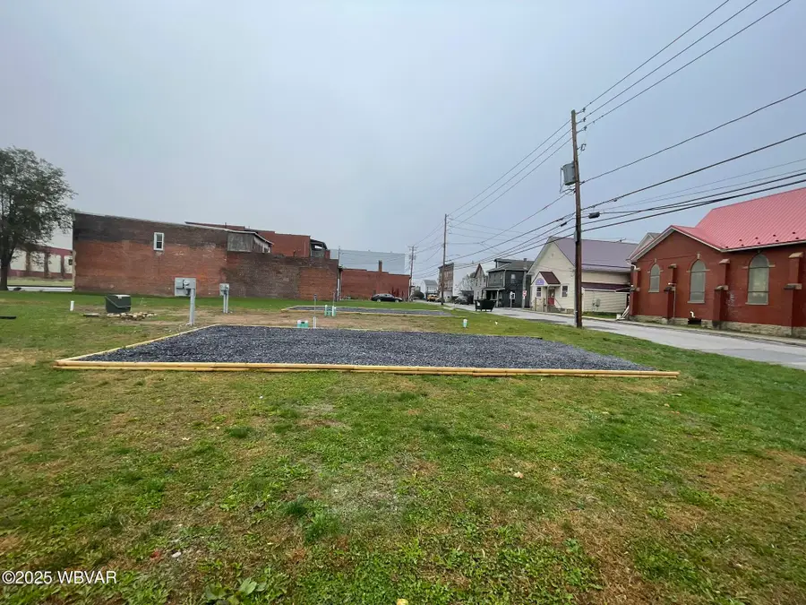 305 Saint Clair Avenue, Renovo, PA 17764 - Image #2