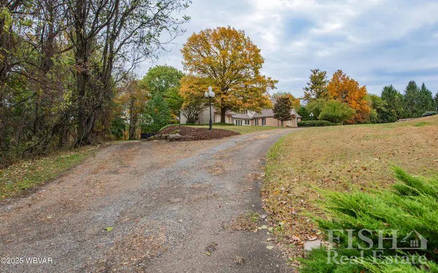 1281 Windfield Drive, Williamsport, PA 17701 - Image #2