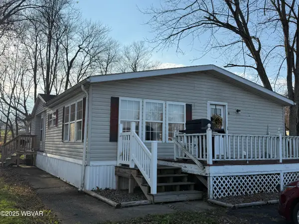 4 Blue Jay Drive, Watsontown, PA 17777