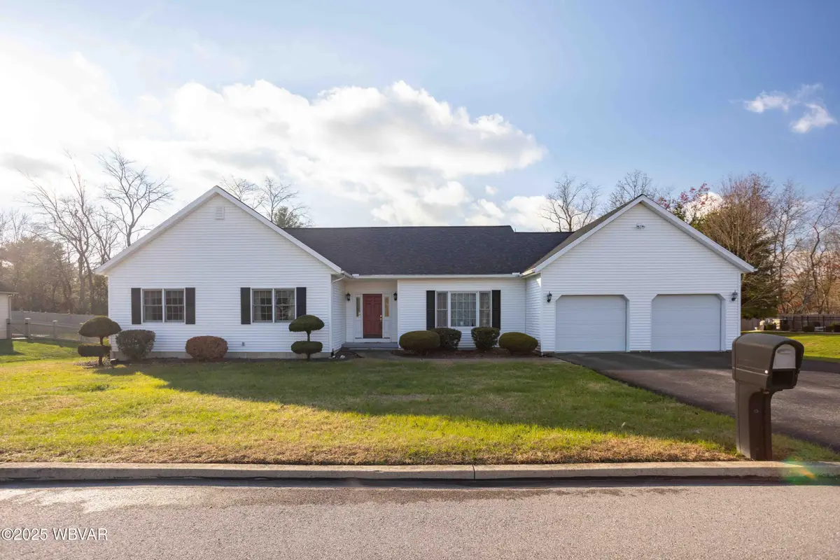 1922 Ridge Crest Circle, Montoursville, PA 17754 - Image #1